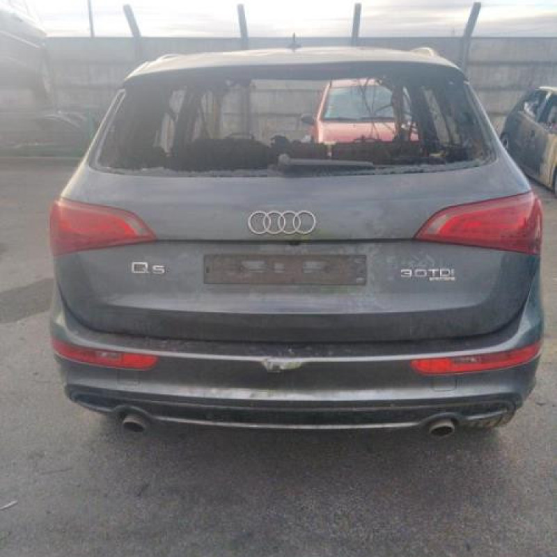 Pare boue arriere droit AUDI Q5 2 Photo n°8