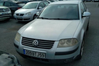 Calandre VOLKSWAGEN PASSAT 4