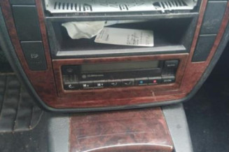 Poignee interieur avant gauche VOLKSWAGEN PASSAT 4