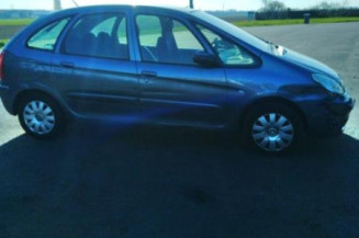 Vitre avant gauche CITROEN XSARA PICASSO