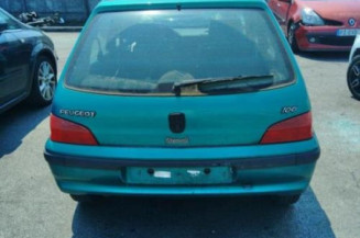 Pare choc arriere PEUGEOT 106