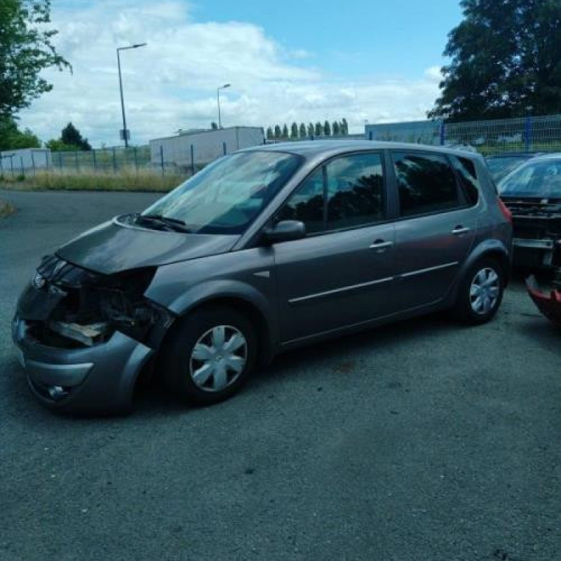 Pare choc arriere RENAULT SCENIC 2 Photo n°9