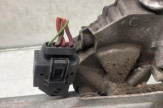 Moteur essuie glace avant MERCEDES CLASSE A 169