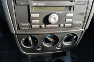 Pompe de direction FORD FIESTA 5