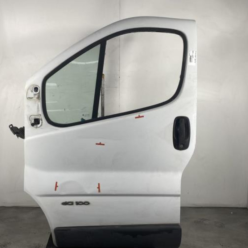 Porte avant gauche RENAULT TRAFIC 2 Photo n°1