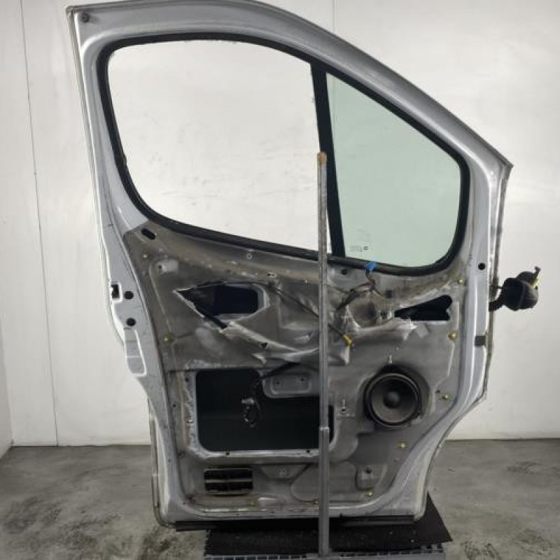 Porte avant gauche RENAULT TRAFIC 2 Photo n°9