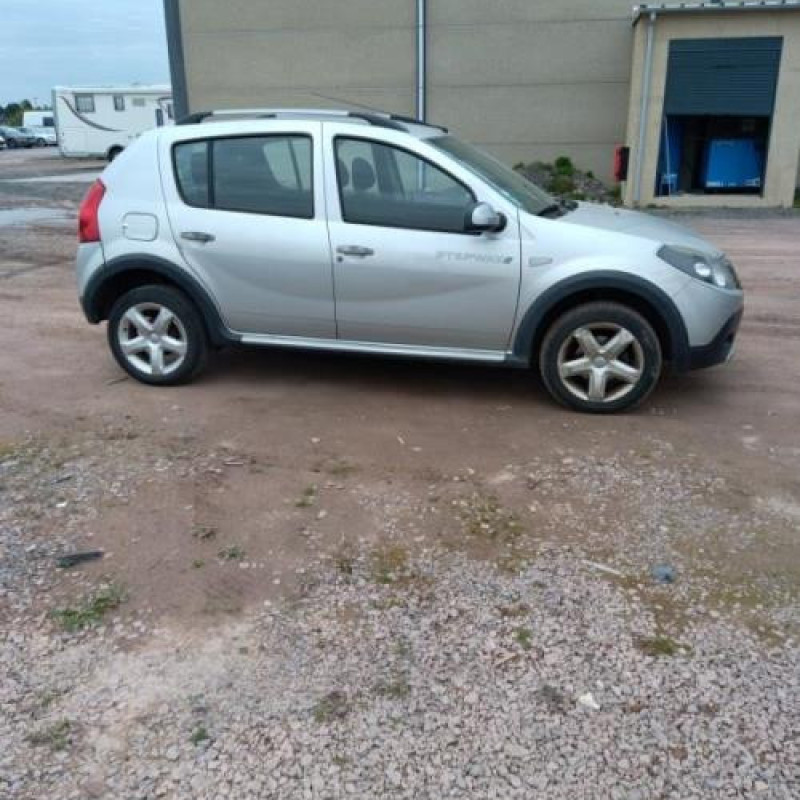 Amortisseur avant droit DACIA SANDERO 1 Photo n°5