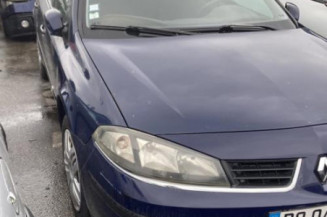 Aile avant droit RENAULT LAGUNA 2