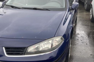 Pare choc arriere RENAULT LAGUNA 2