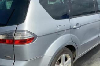 Poignee porte avant gauche FORD S-MAX 1