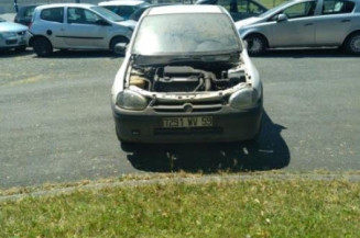 Feu arriere principal gauche (feux) OPEL CORSA B