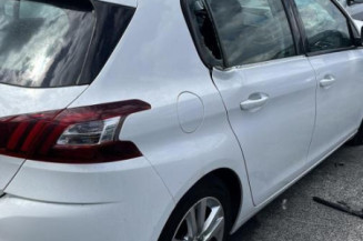 Arret de porte avant gauche PEUGEOT 308 2