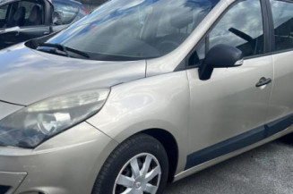 Aile avant gauche RENAULT SCENIC 3