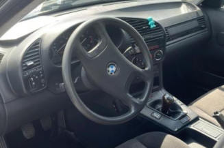 Optique avant secondaire gauche (feux)(clignotant) BMW SERIE 3 E36