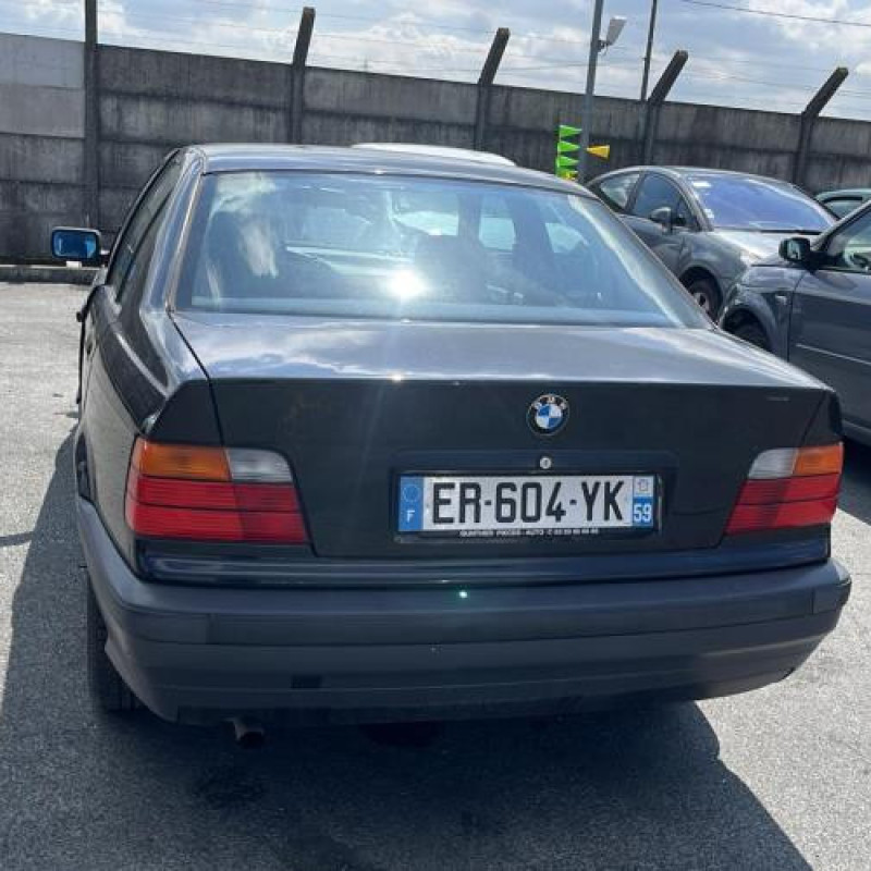 Porte arriere gauche BMW SERIE 3 E36 Photo n°12