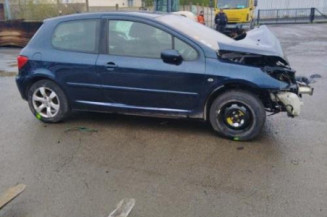 Porte avant droit PEUGEOT 307