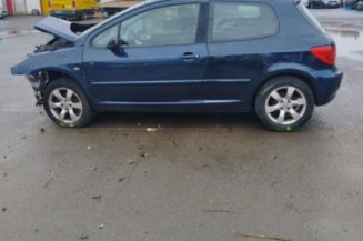 Porte avant droit PEUGEOT 307