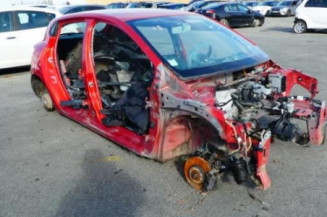 Serrure de coffre RENAULT CLIO 4