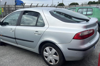 Poignee porte arriere gauche RENAULT LAGUNA 2