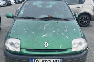 Anti brouillard gauche (feux) RENAULT CLIO 2