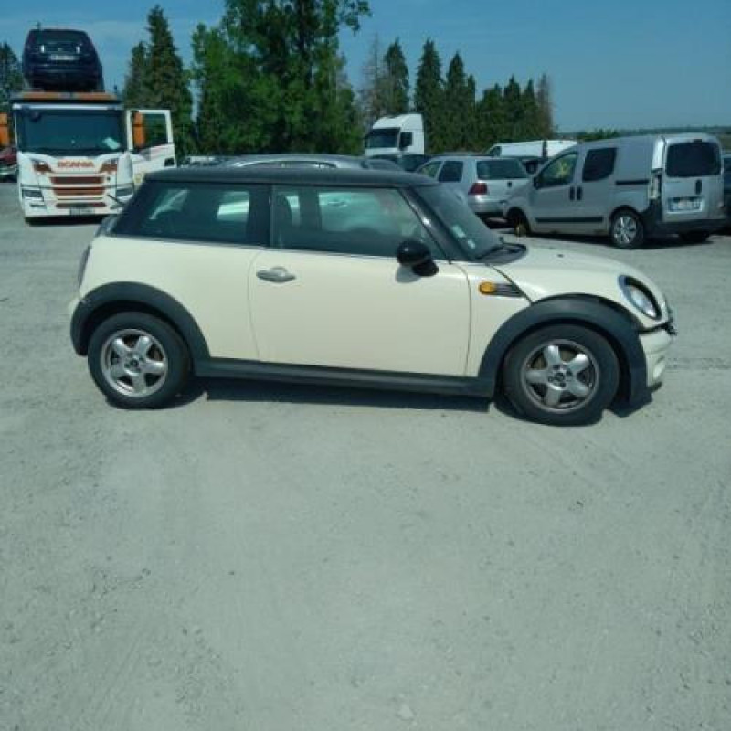 Renfort pare choc arriere (traverse) MINI MINI 2 R56 Photo n°7