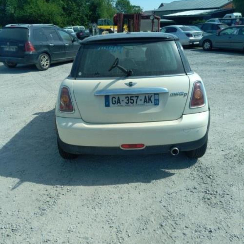 Renfort pare choc arriere (traverse) MINI MINI 2 R56 Photo n°8