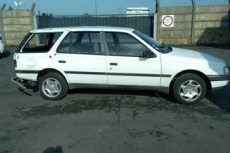 Optique avant secondaire gauche (feux)(clignotant) PEUGEOT 405