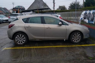 Porte avant droit OPEL ASTRA J