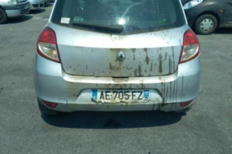 Calculateur RENAULT CLIO 3