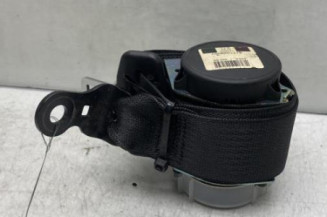 Ceinture arriere centrale OPEL ASTRA J