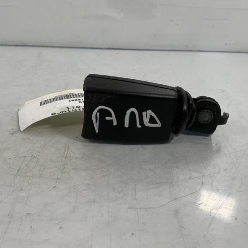 Attache ceinture arriere droit OPEL CORSA E Photo n°2