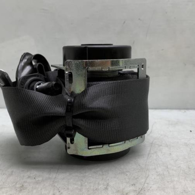 Ceinture arriere droit OPEL CORSA E Photo n°1