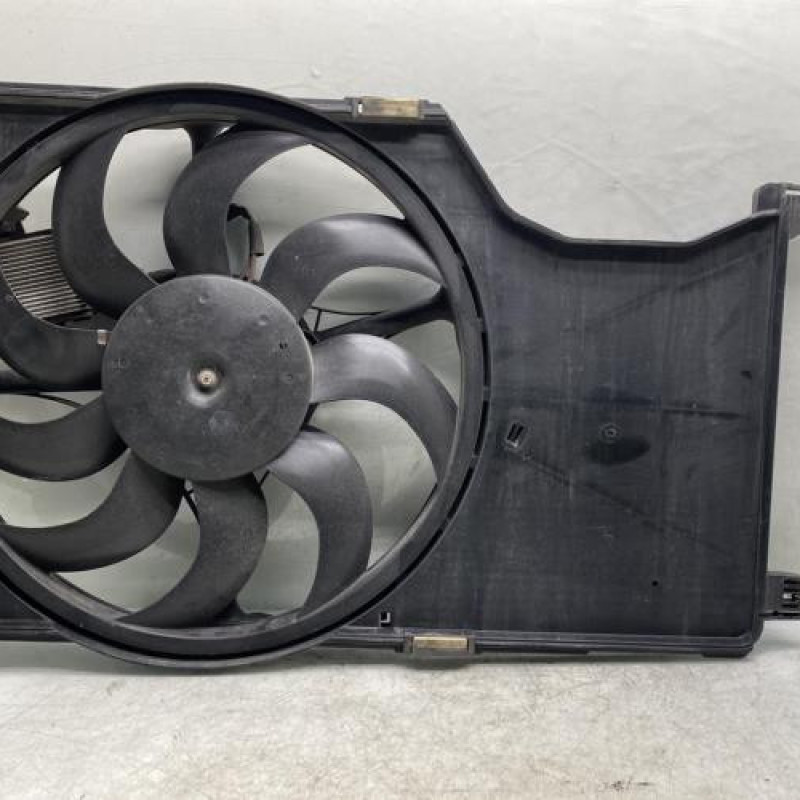 Moto ventilateur radiateur OPEL CORSA E Photo n°2