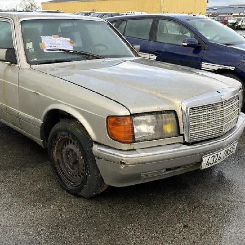 Trappe d'essence MERCEDES CLASSE S W126 Photo n°5