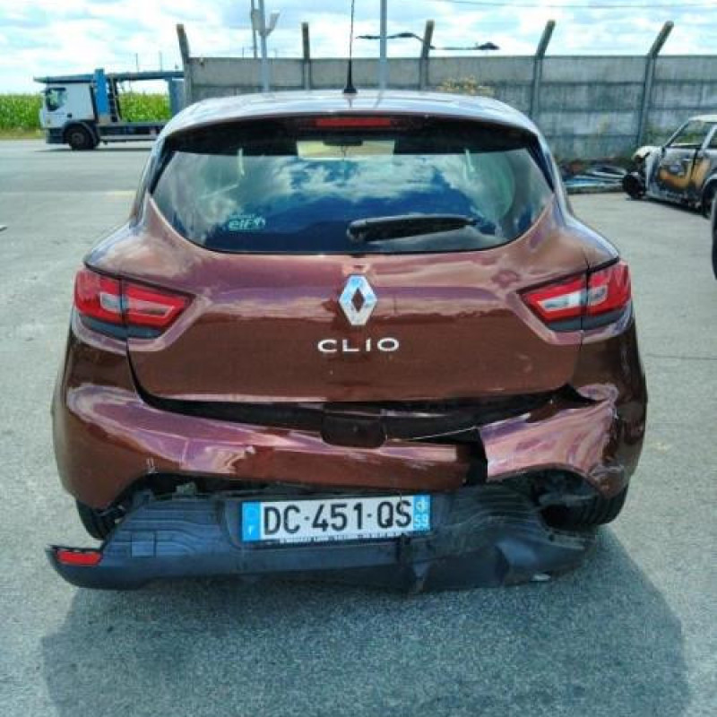 Vitre arriere droit RENAULT CLIO 4 Photo n°6