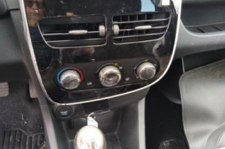 Bouton de coffre RENAULT CLIO 4