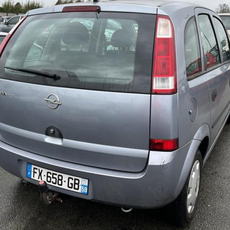 Alternateur OPEL MERIVA A Photo n°11