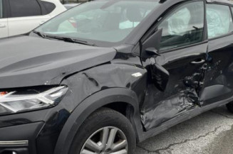 Arret de porte arriere droit DACIA SANDERO 3