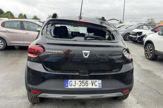 Interrupteur de leve vitre arriere droit DACIA SANDERO 3