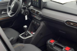 Poignee interieur arriere droit DACIA SANDERO 3