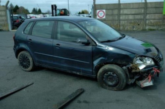 Porte avant droit VOLKSWAGEN POLO 4