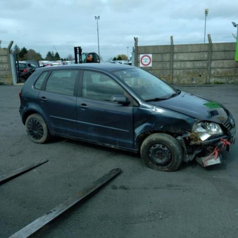 Porte avant droit VOLKSWAGEN POLO 4 Photo n°8