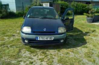 Calandre RENAULT CLIO 2