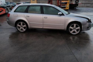 Boitier xenon AUDI A4 2