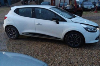 Poignee porte arriere gauche RENAULT CLIO 4