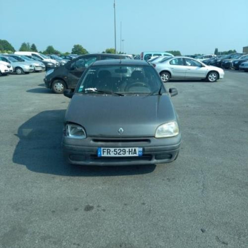 Pretensionneur de ceinture avant droit RENAULT CLIO 1 Photo n°4