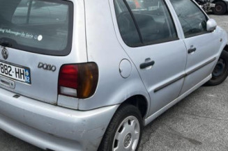 Pare choc arriere VOLKSWAGEN POLO 3