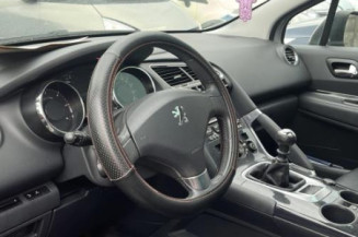 Pretensionneur de ceinture arriere droit PEUGEOT 3008 1