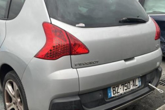 Bouton de coffre PEUGEOT 3008 1