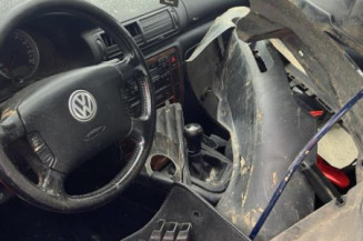 Porte arriere droit VOLKSWAGEN PASSAT 4